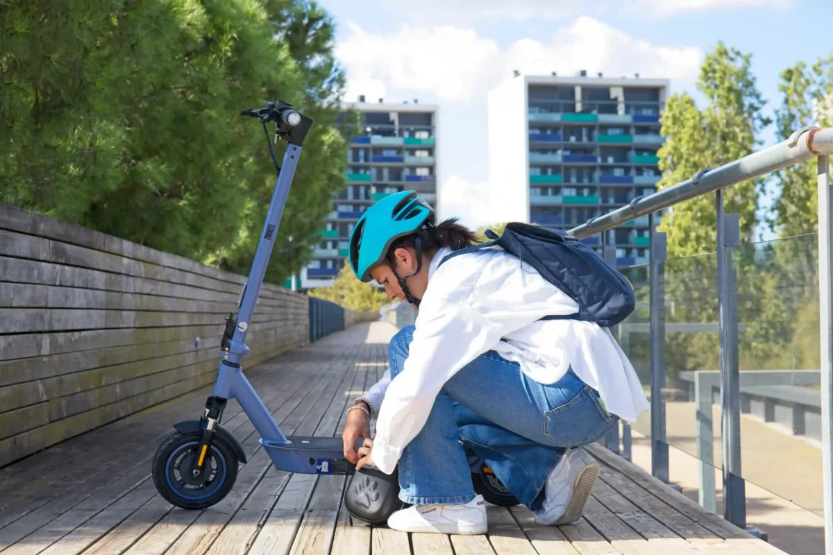 como limpiar patinete eléctrico